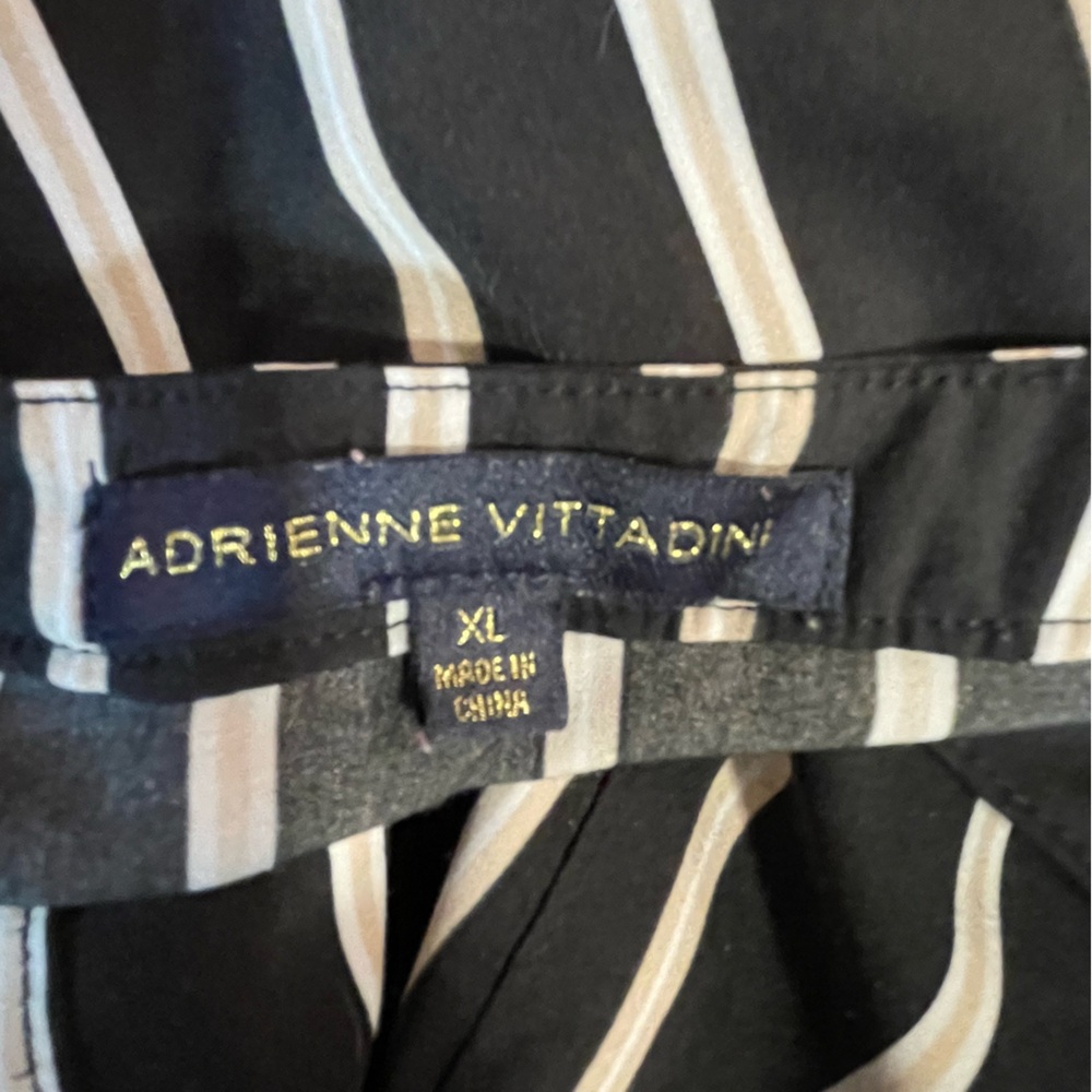 Adrienne Vittadini Black and White Boxy 3/4 Sleeve Blouse - Picture 6 of 7